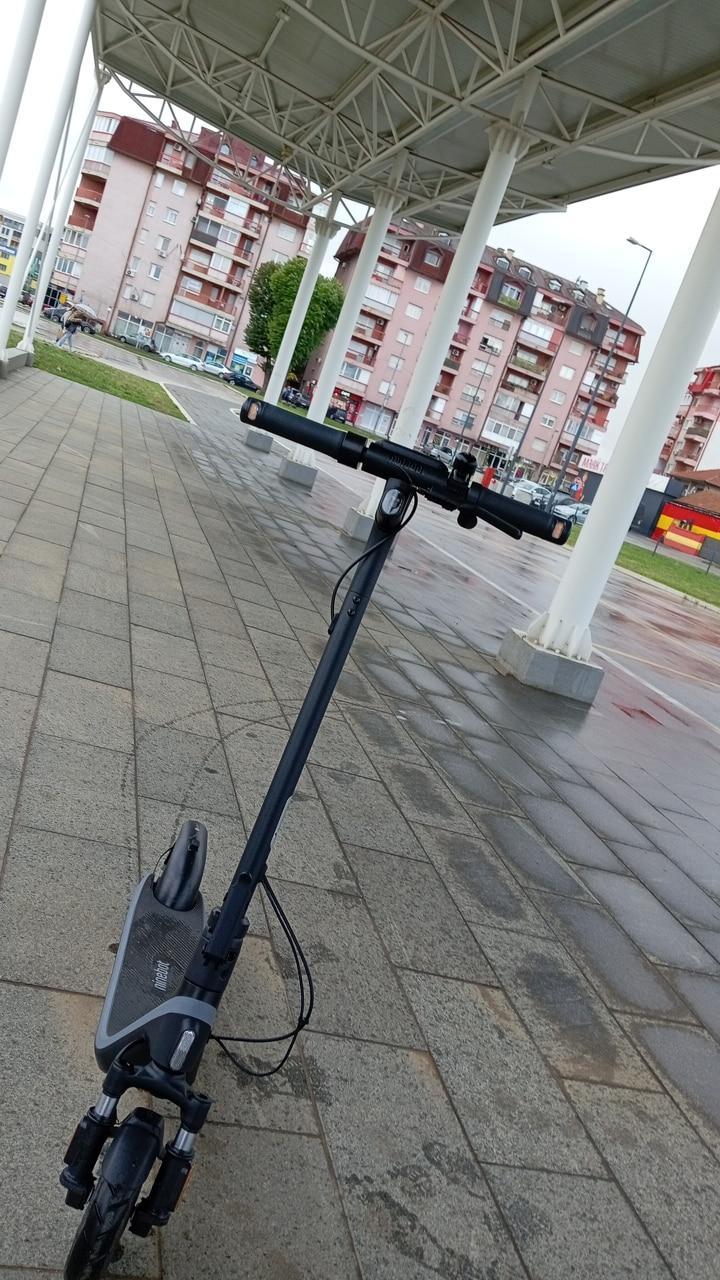 Tražim kupca za električni trotinet